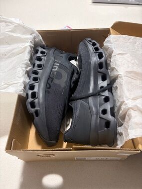 Men’s Cloudmaster BNIB